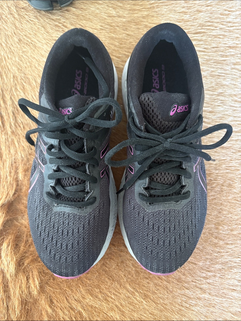 ASICS Womes GT 2000 9 Running Sneakers